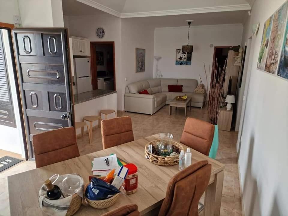 Villa Juanita, Puerto Del Carmen, Lanzarote 티아즈 외부 사진